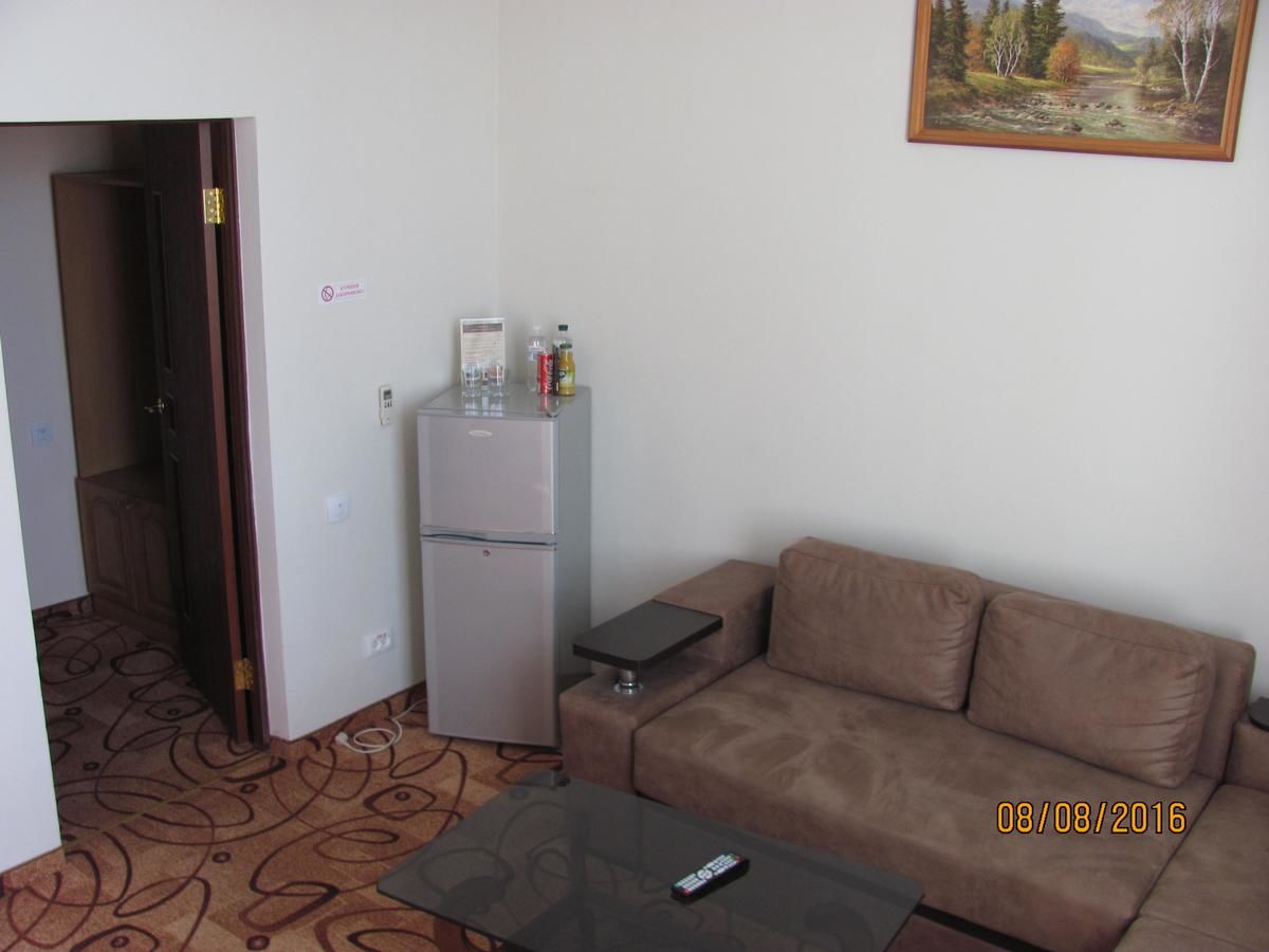 Отель Hotel Vinnytsia Sawoy Винница