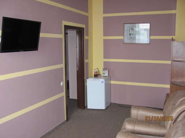 Отель Hotel Vinnytsia Sawoy Винница-9